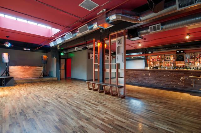 Flexible space for events of all sizes and types, from 15 to 1000 guests - Book by the room or make use of the full venue.
